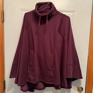 UGG Women's Poncho Sweater burgundy Med/ Large